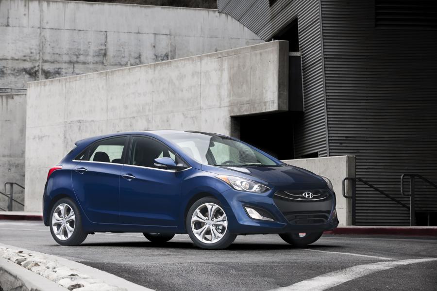 Hyundai Elantra GT 2012 года  (фото 51 из 151)